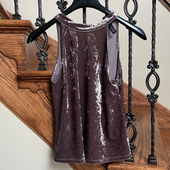 Design Lab Lord & Taylor Tops - High neck sleeveless top